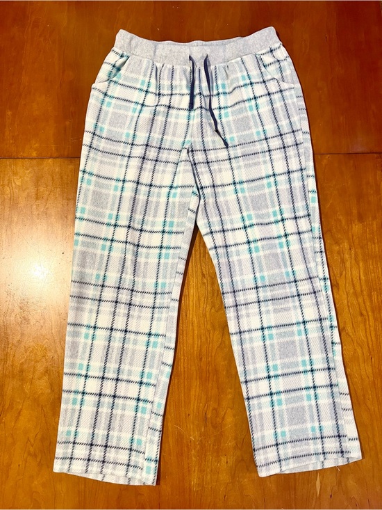 Cuddl Duds Other - Cuddl Duds Plaid Fleece Lounge Pants w/ Pockets. White with Gray,Navy and Teal.